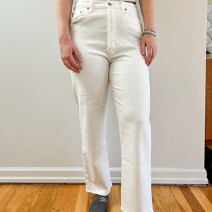 Levi’s Ribcage Straight Ankle Jeans